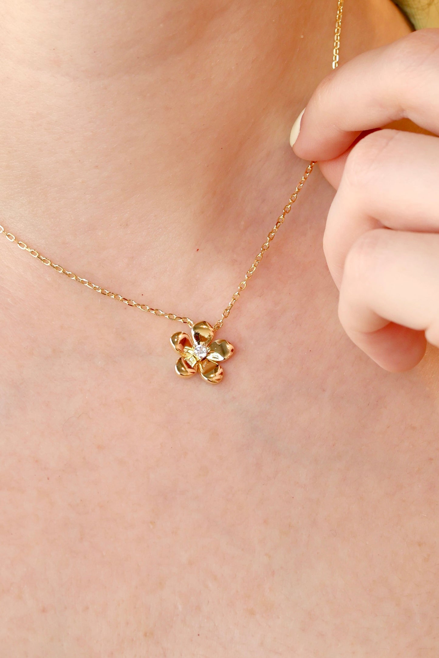 Collar Flor del sol